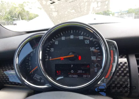 2018 Mini Cooper Cooper S z USA, uszkodzony, nr VIN WMWXU3C55J2F51056